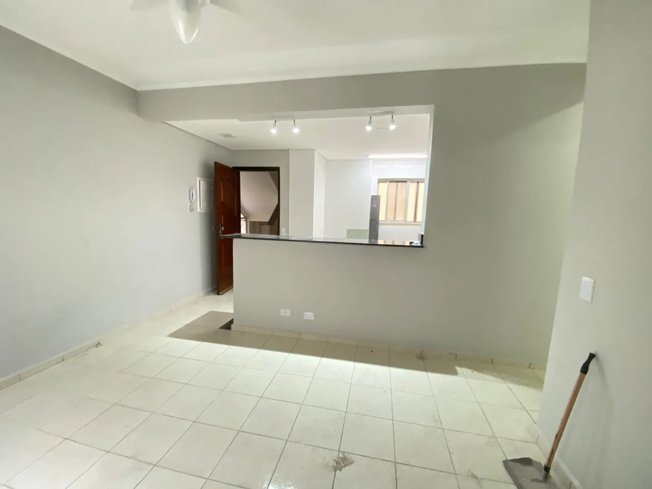 Apartamento com 2 quartos, Guilhermina, foto 16 de 18