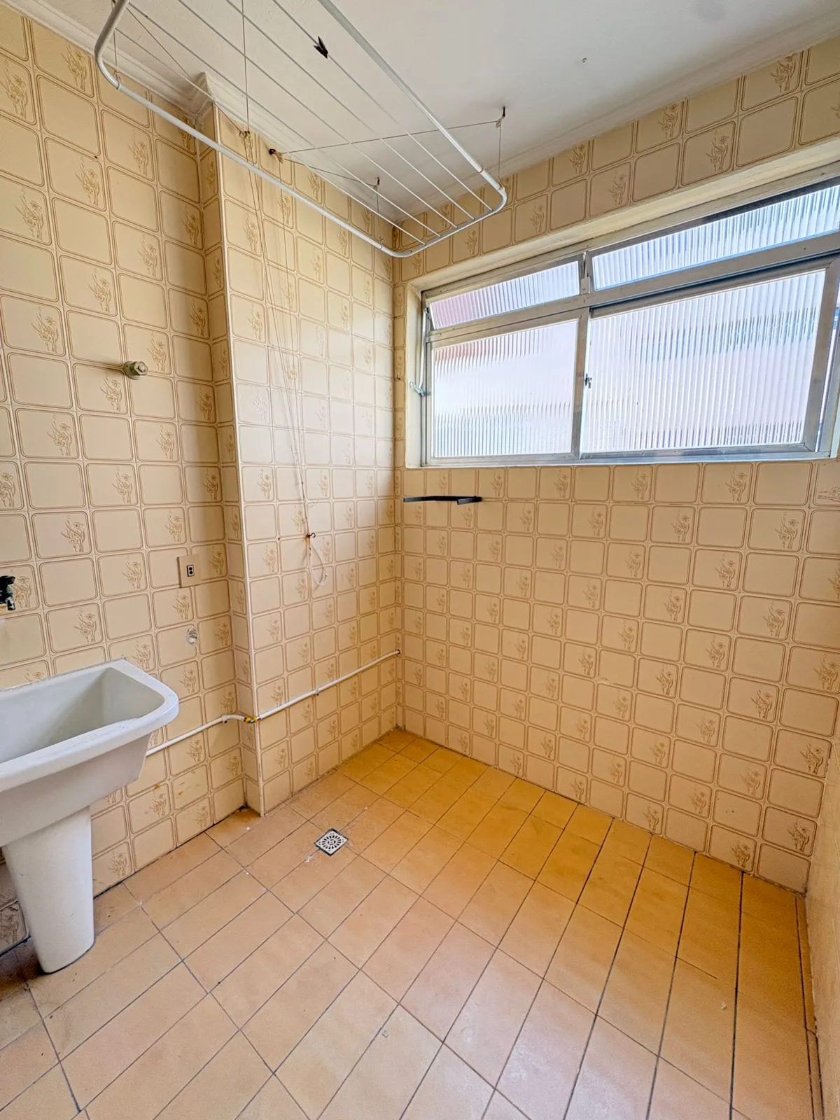 Apartamento com 2 quartos, Guilhermina, foto 9 de 17