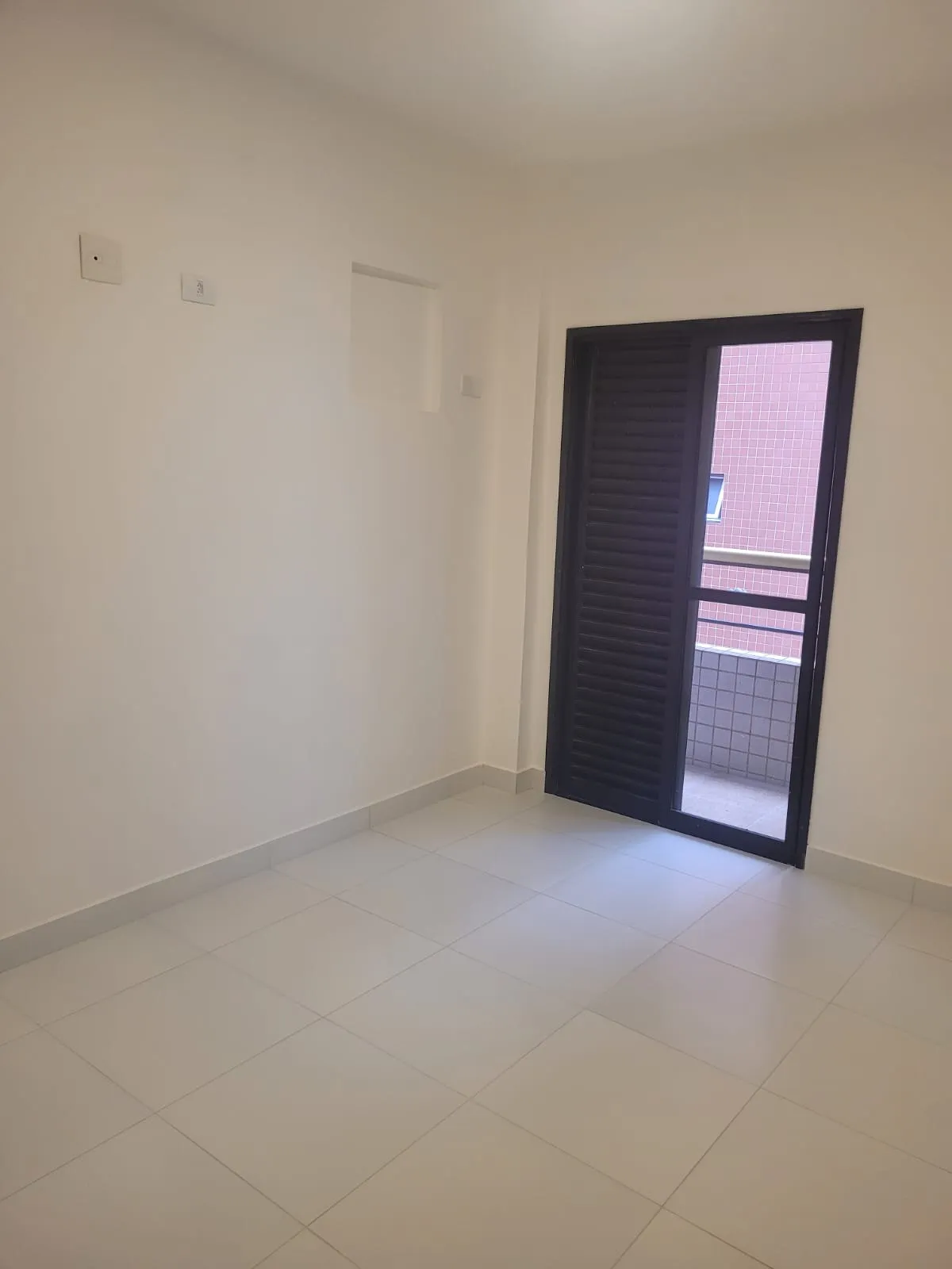 Apartamento com 3 quartos, Guilhermina, foto 13 de 18