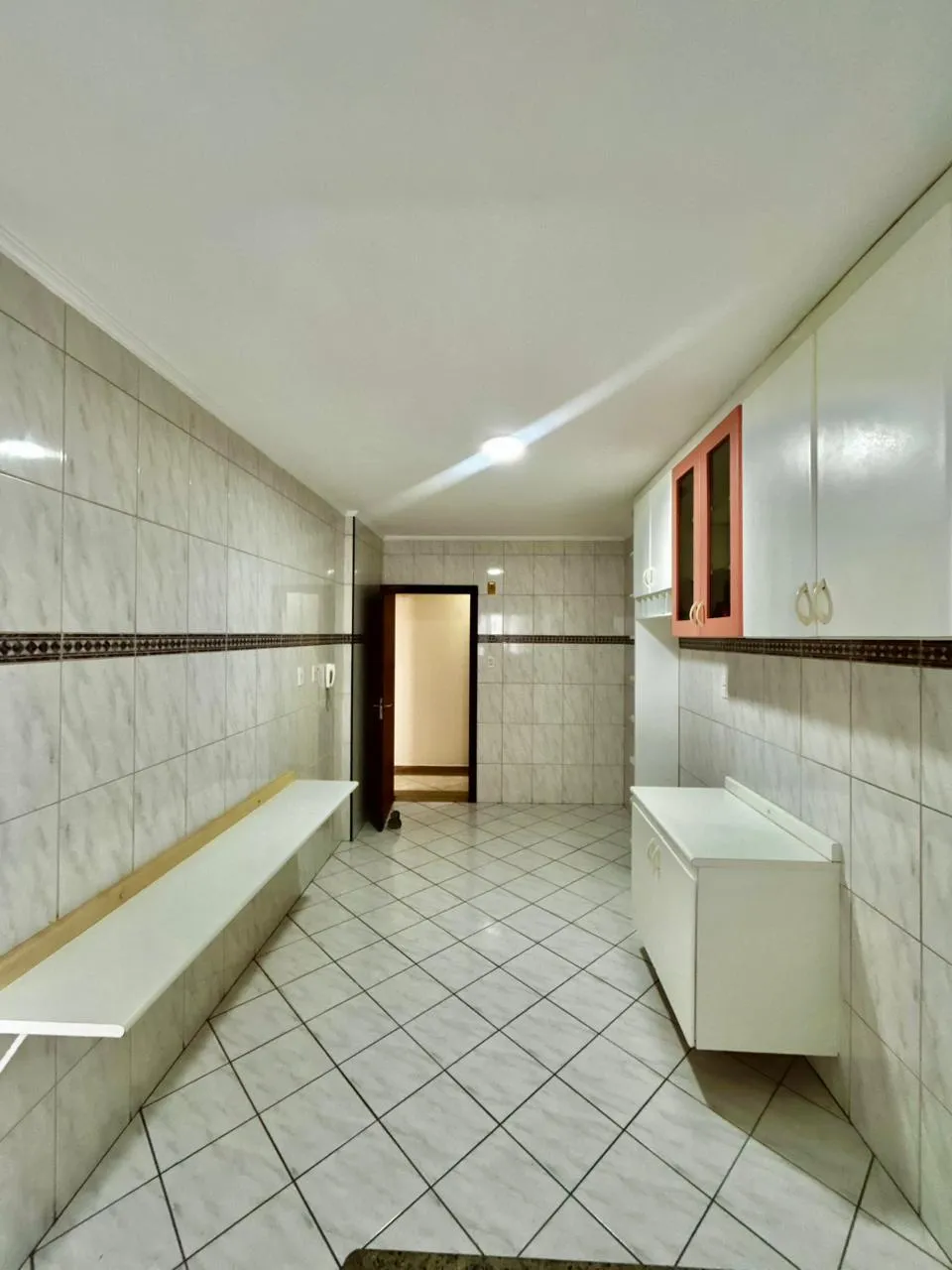 Apartamento com 2 quartos, Guilhermina, foto 11 de 14