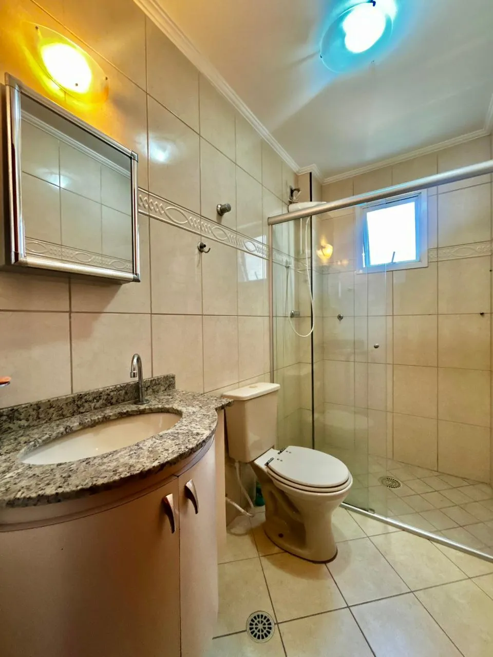 Apartamento com 2 quartos, Guilhermina, foto 13 de 14