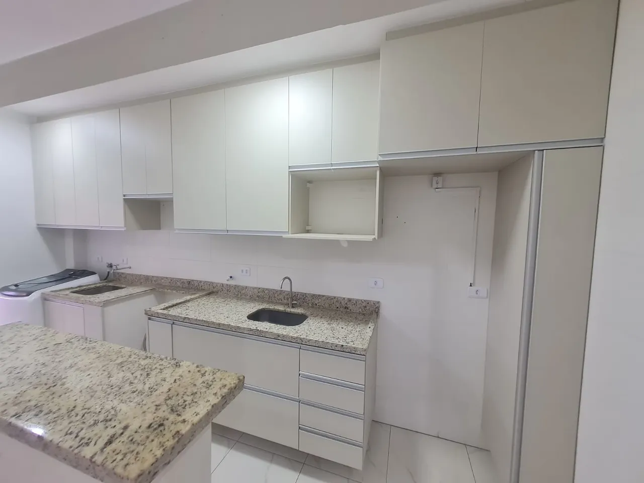 Apartamento com 2 quartos, Caiçara, foto 6 de 18