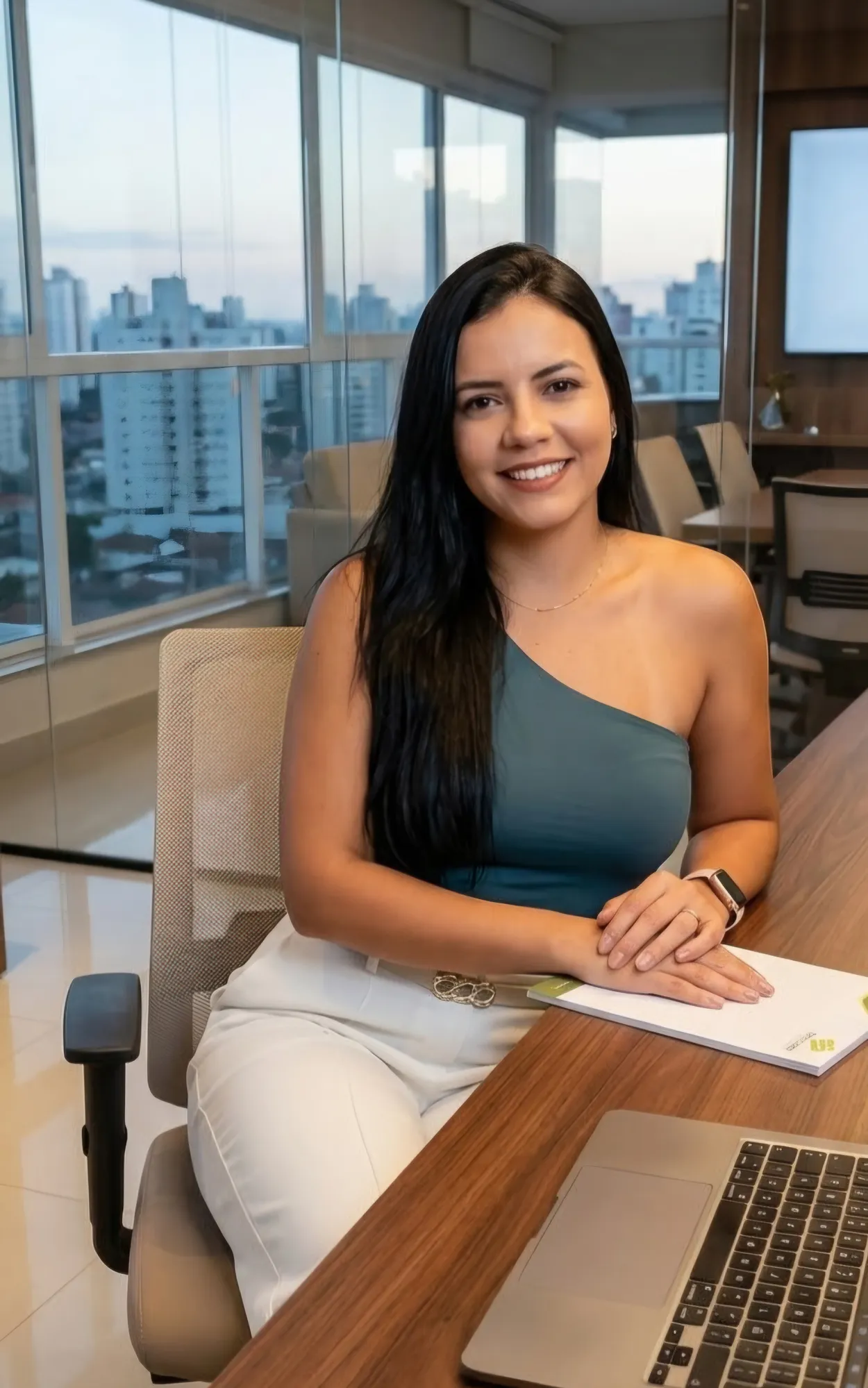 Lais Fuzinatto
